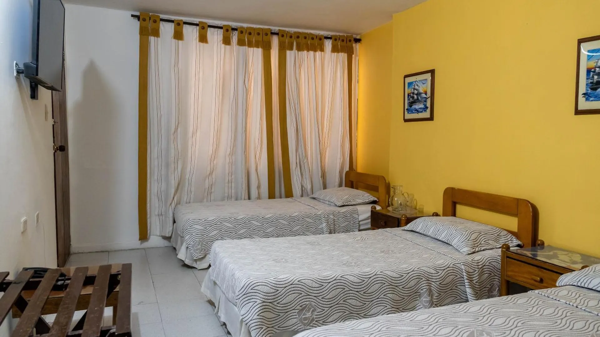***  Hotel Veleros Cartagena Colombia